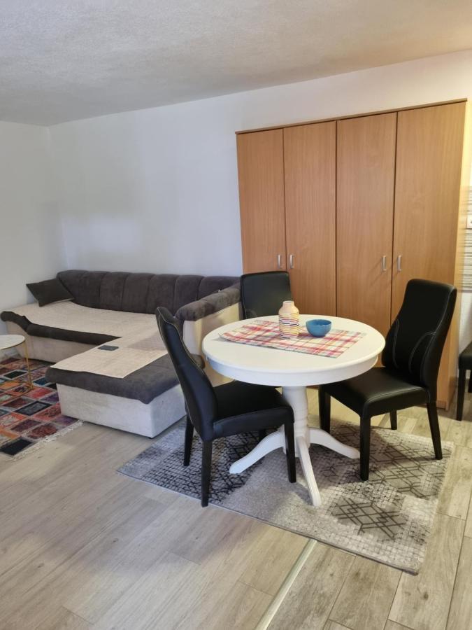 Apartments Maria Ivanica Екстериор снимка